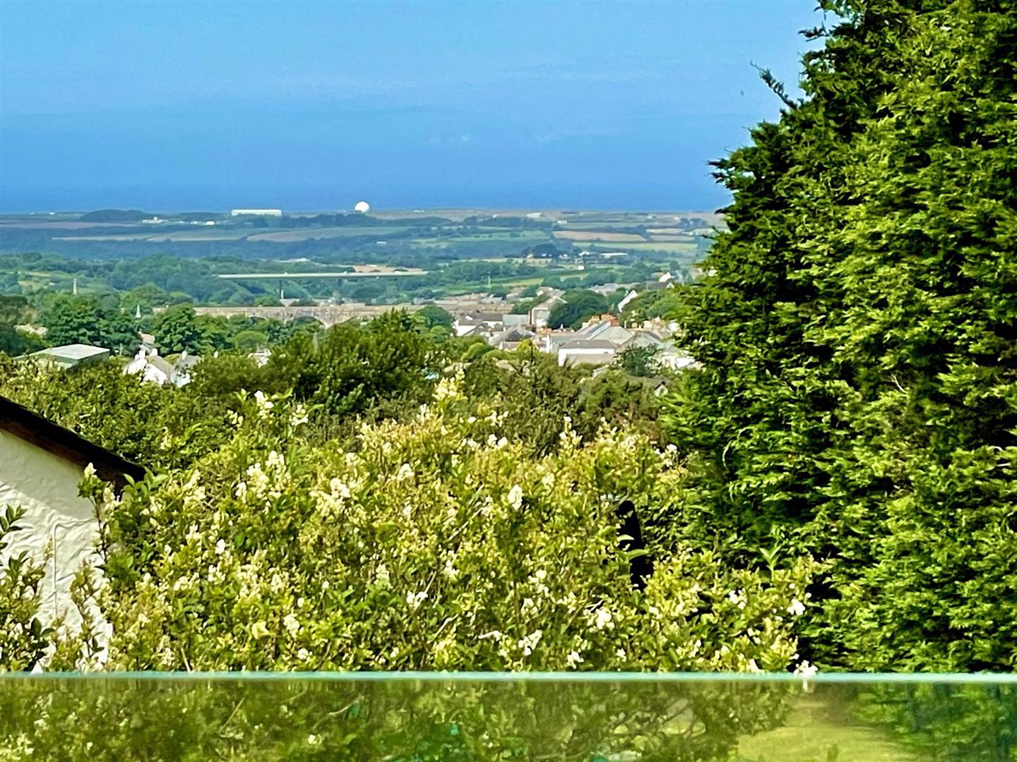 Tram Cross Lane, Lanner, Redruth